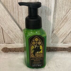 Bath & Body Works Halloween 2023 Foaming Hand Soap